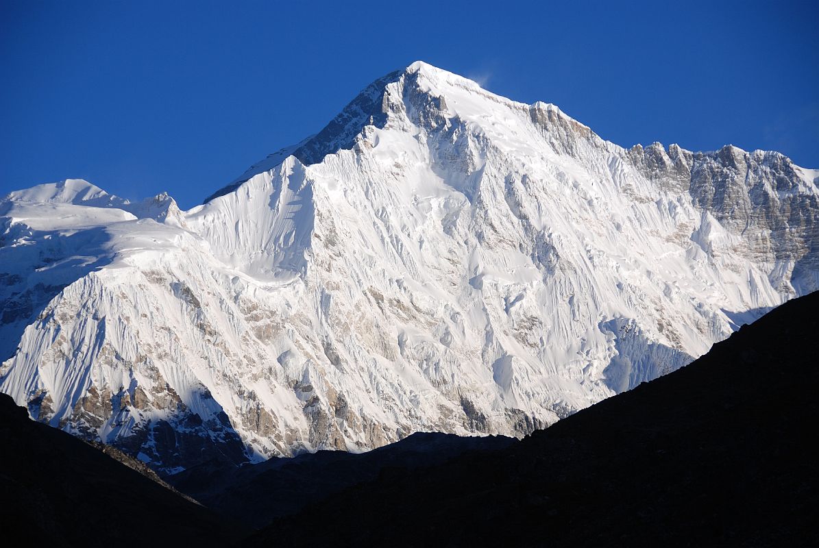 Gokyo 3 2 Cho Oyu Just After Sunrise Close Up From Gokyo